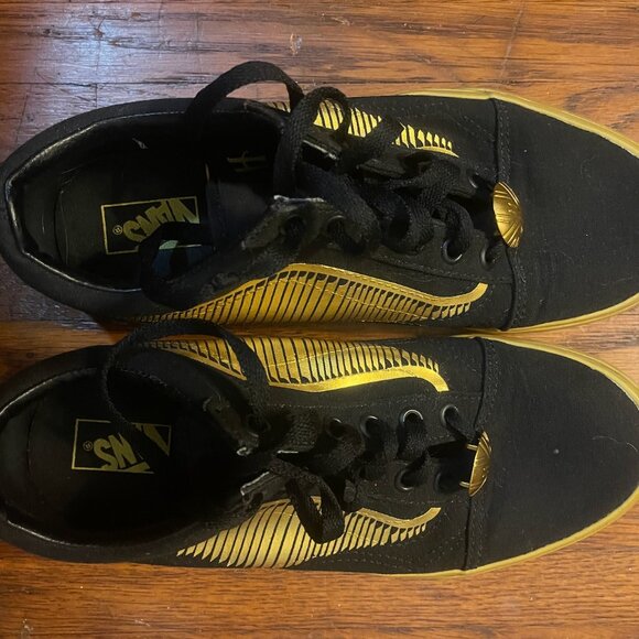 Vans x Harry Potter Sneakers - Gold & Black Sneakers - Golden Snitch - Old Skool - Picture 2 of 6